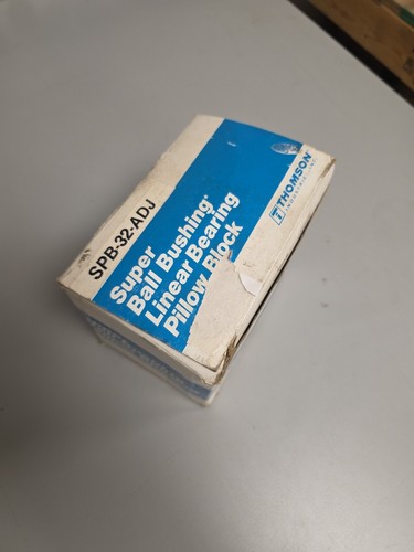 THOMSON SPB-32-ADJ 2" Closed Linear Ball Bushing Bearings - Afbeelding 1 van 3
