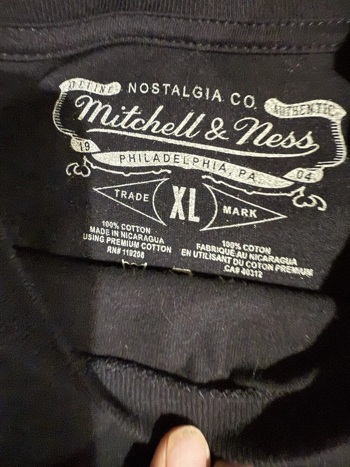 Mitchell & Ness Tshirt Size XL - Image 2 of 4