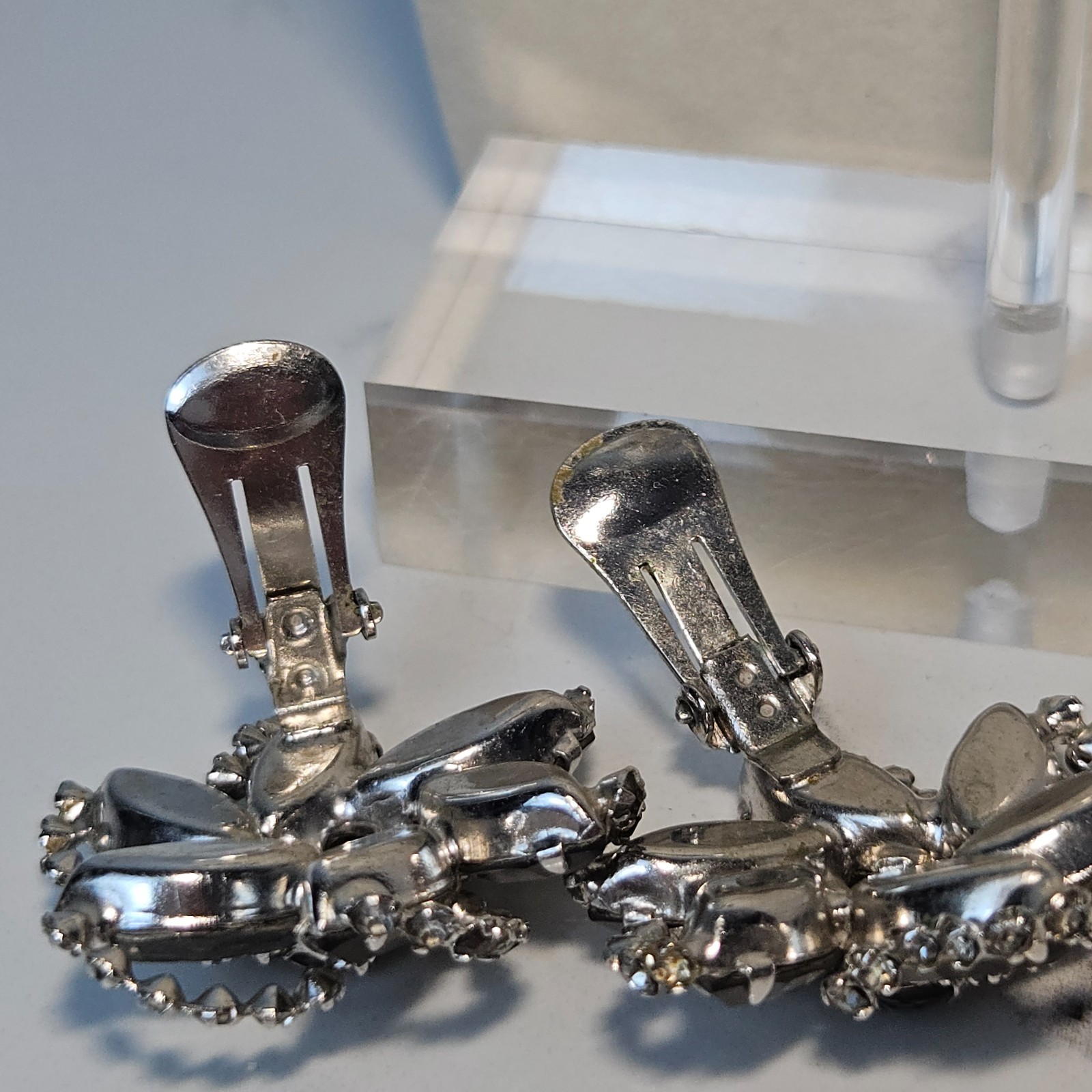 Rare Vintage Albert Weiss Necklace Bracelet and Clip On Earring Set