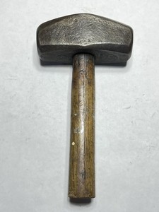 Vintage Atha 4lb. Blacksmith Sledgehammer With Short Handle Used