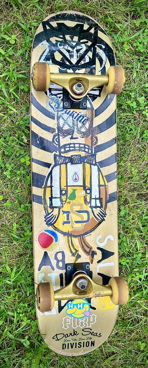 Vintage RARE FLIP SKATEBOARD complete Venture Bastien Zombie