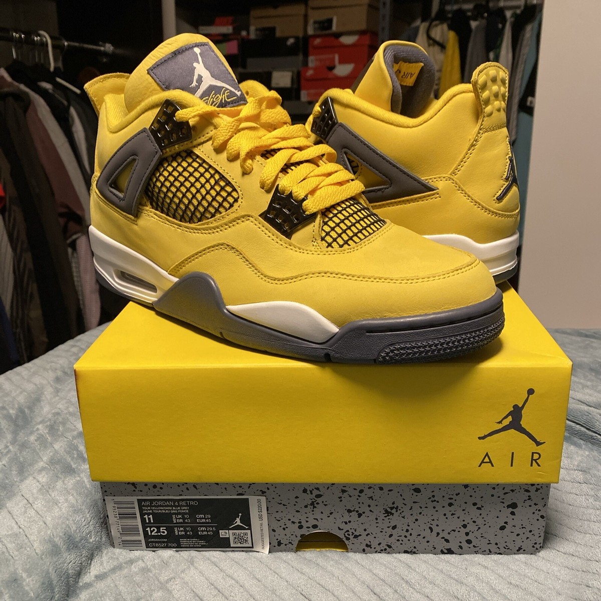 jordan 4 retro lightning retail
