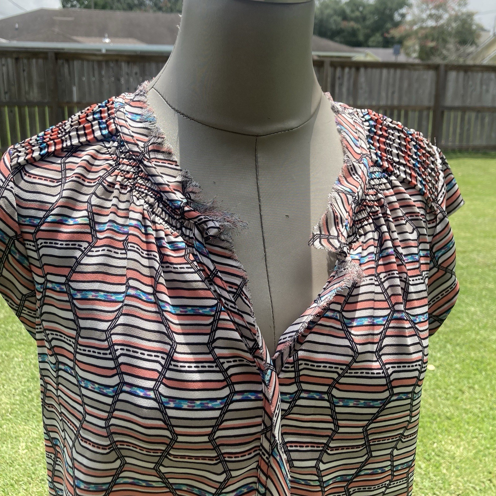 Gibson Latimer Multicolored Patterned Short Sleev… - image 2