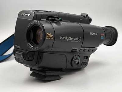 Sony CCD-TR490E 24x Digital Zoom Handycam Video 8 Videokamera Nicht Getestet