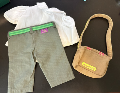 American Girl 18  Doll Clothes Lea Clark Green Capri Pants Purse and White Top
