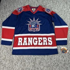 New York Rangers NHL Size Medium 10-12 Winning Goal Jersey Mighty Mac Sports NWT