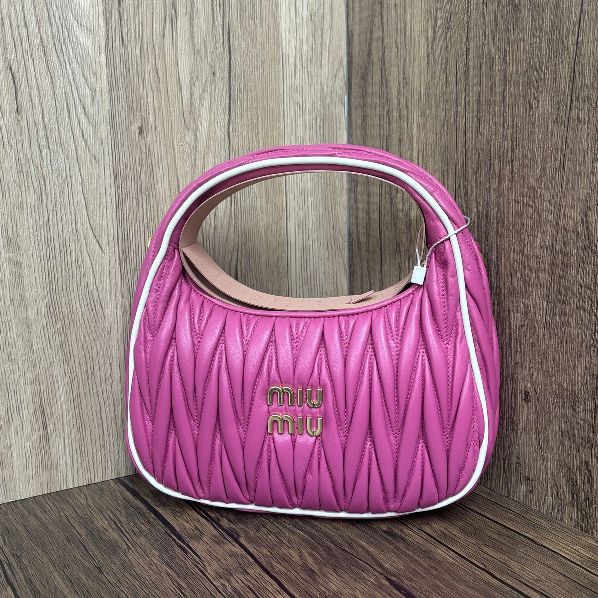 HJ-157 Pre-owned Miu Miu Pink Matelassé Leather Hobo Top Handle