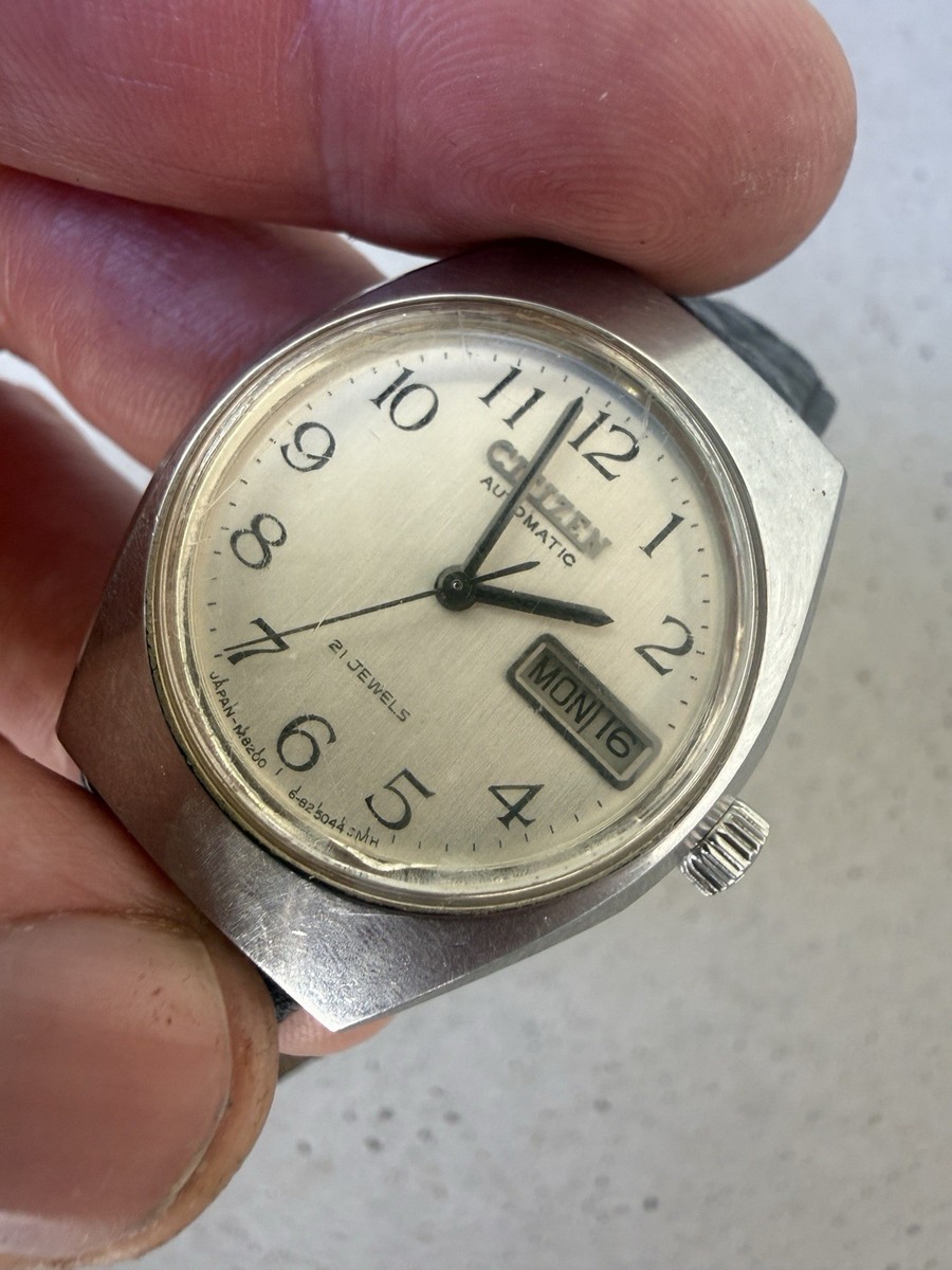 希少品ヴィンテージCitizenＪet Vintage 1984 Citizen Automatic 8200 Day-Date Japanese Men's Wrist