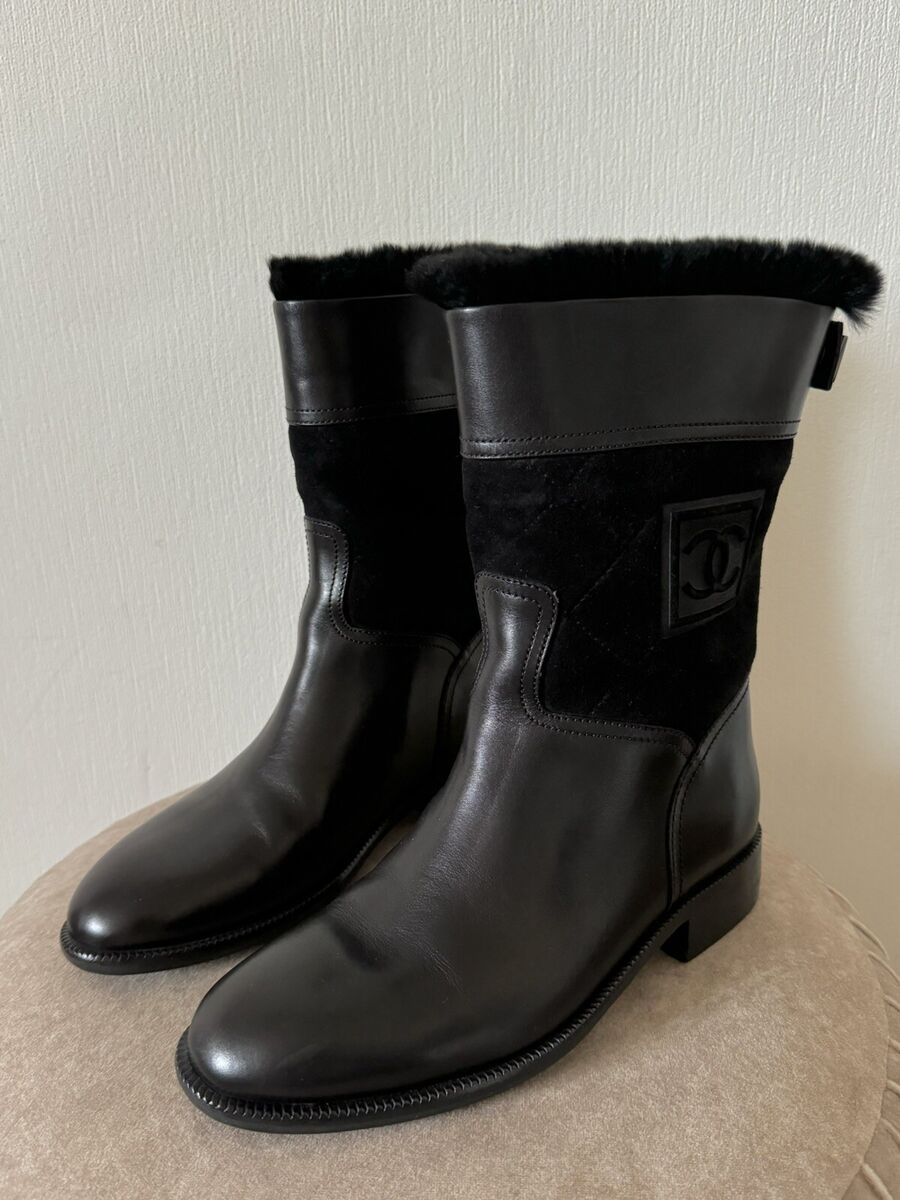 Authentic Chanel Black Leather CC Logo Biker Moto Zip Boots Authentic Chanel Black Leather CC Logo Biker Moto Zip Boots