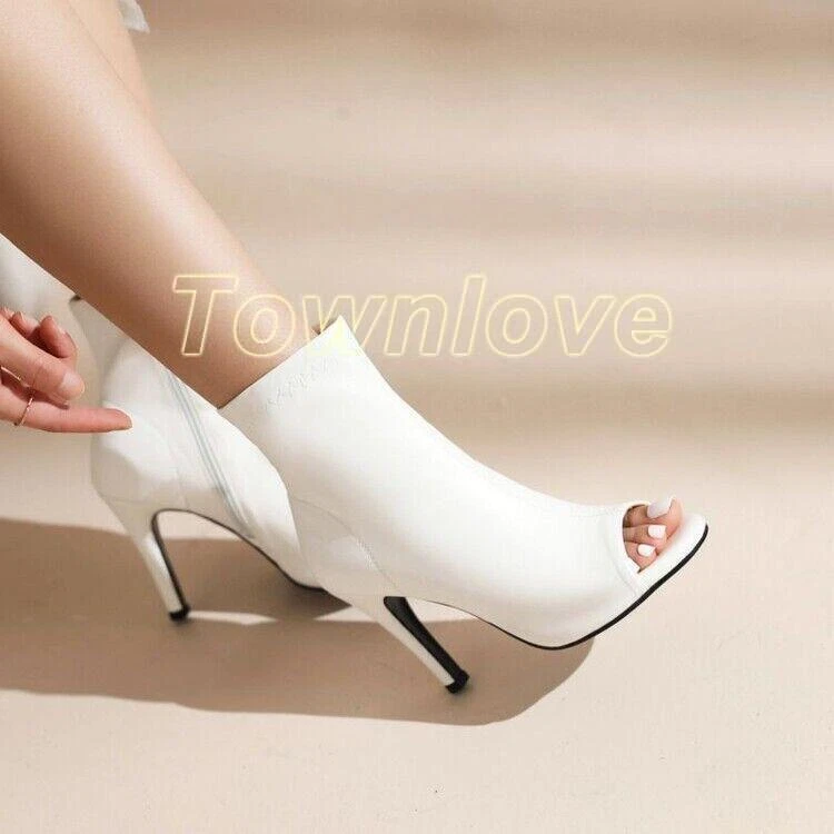Open toe hot sale booties canada