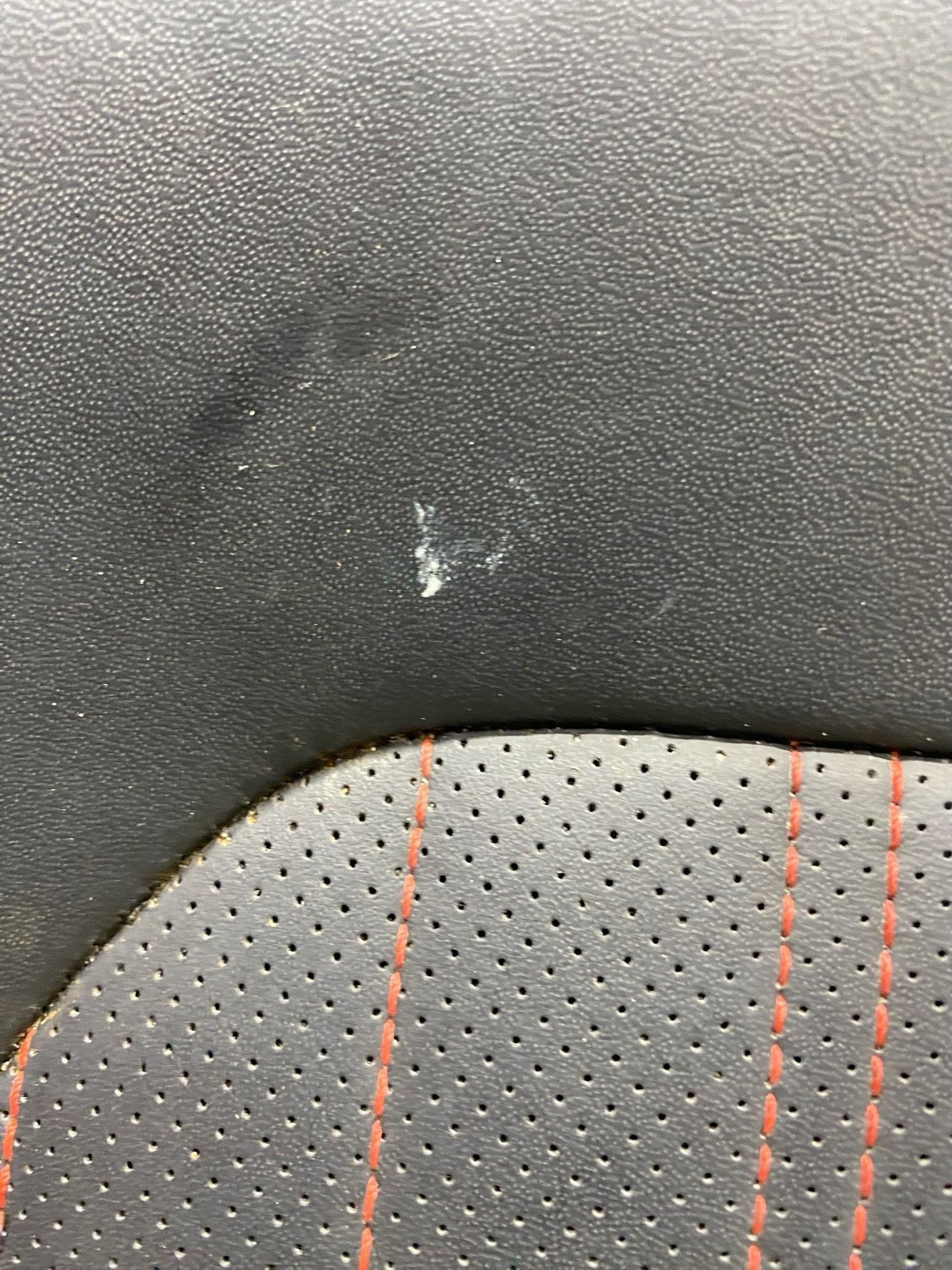 2017-2024 MASERATI LEVANTE OEM FRONT RIGHT PASSENGER LOWER SEAT CUSHION LEATHER