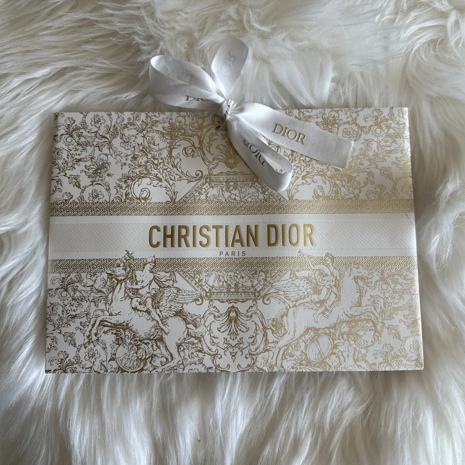 SAC CADEAU DIOR papier or ruban blanc pliable 9,5 x 7 x 3,5 pouces VACANCES