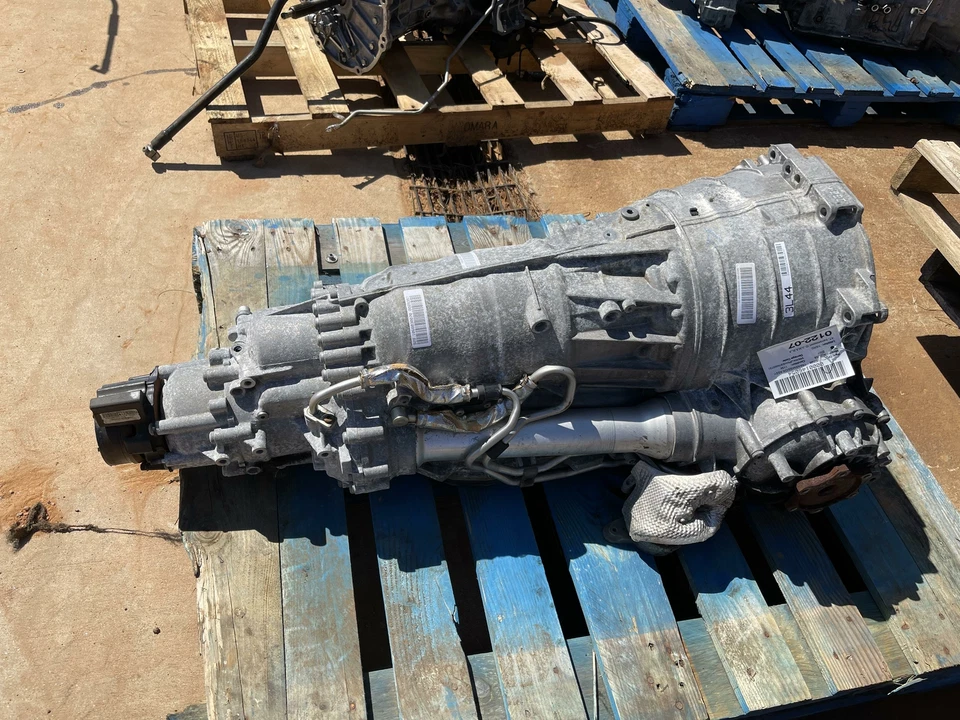 07-09 AUDI S8 D3 5.2L AWD AUTOMATIC TRANSMISSION JLM 113K MILES - Image 4 of 4