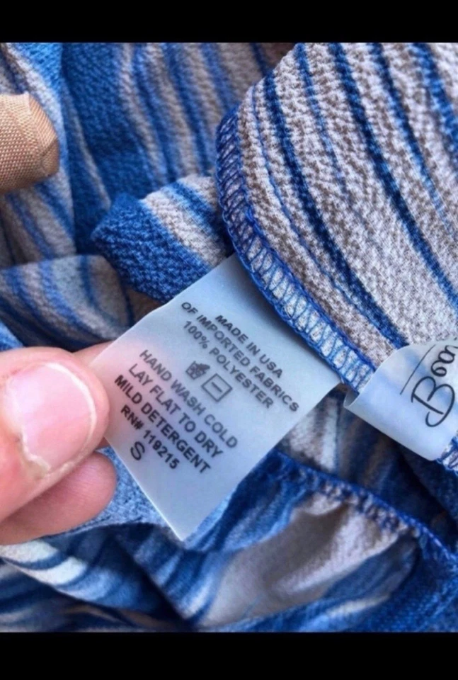 Traje de baño Beach Bunny S mameluco encubrimiento $147 venta al por menor Foto 4 de 4