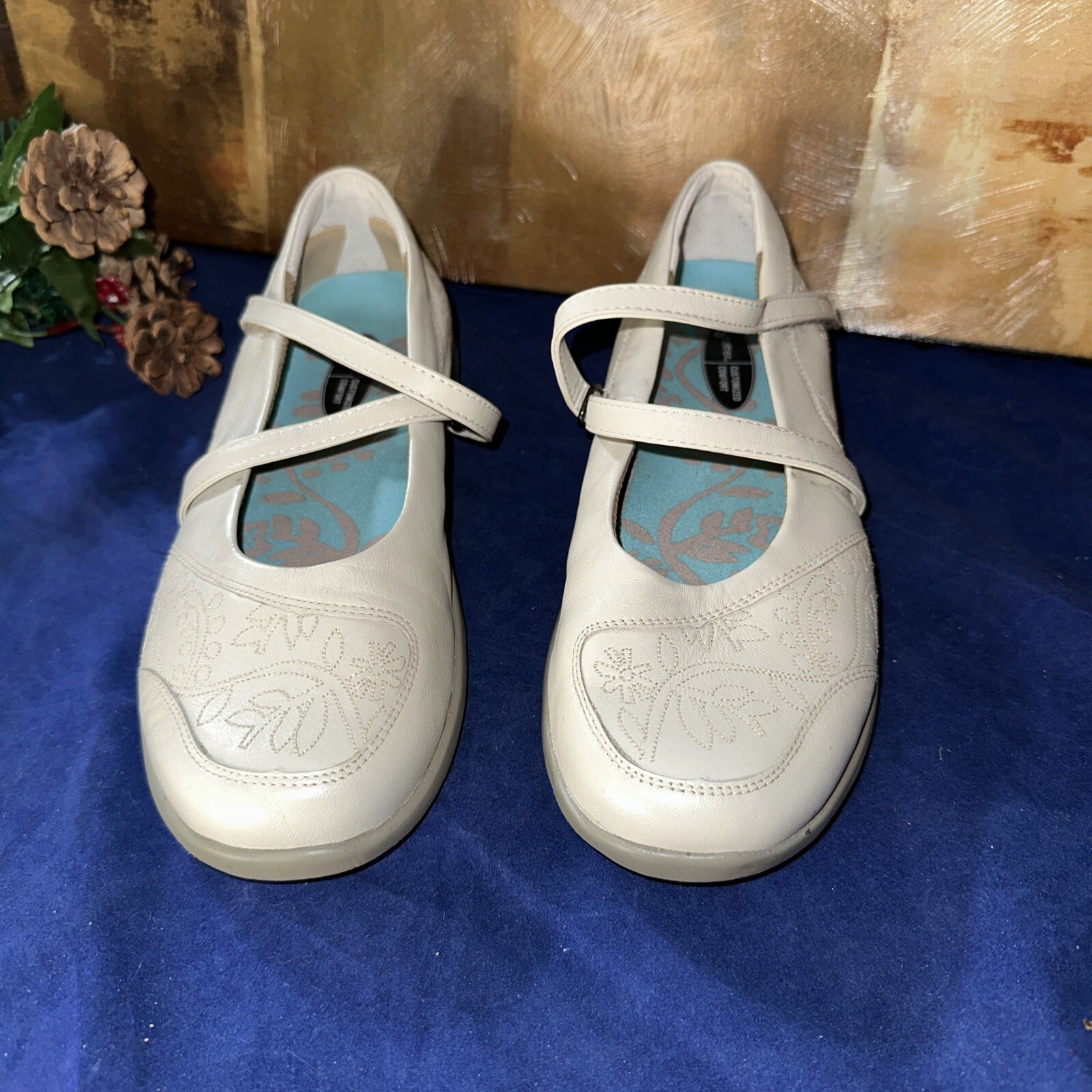 Aetrex Hook Loop Adjust Customizable Wmn Tan Leat… - image 1