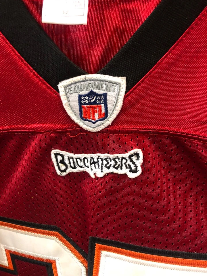 Camiseta LeGarrette Blount Tampa Bay Bucs Reebok On Field roja cosida talla 52 Foto 3 de 4