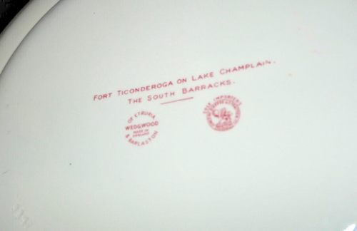 Placa de transferencia roja Wedgwood Fort Ticonderoga Lake Champlain South Barracks - Imagen 4 de 4