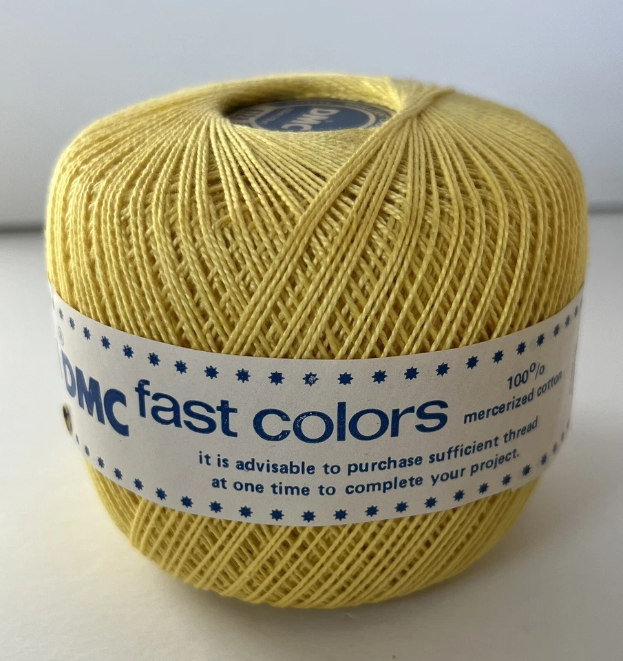 Un hilo de algodón de ganchillo brillante DMC #8729 amarillo nuevo Foto 3 de 4