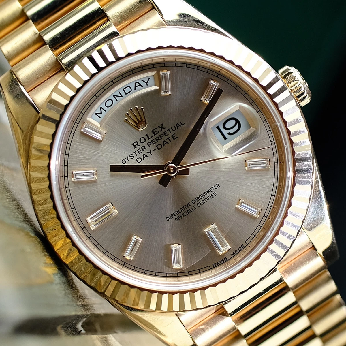 Rolex Day-Date 40 Everose Gold - Diamond Bezel Watches