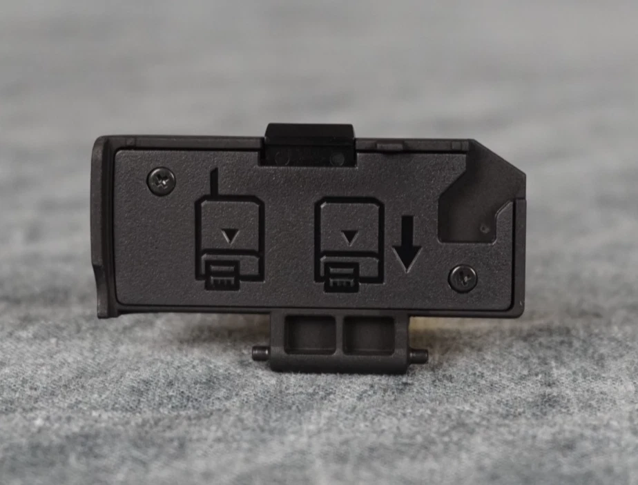 OEM Canon EOS Rebel XS XSi T1i DSLR Camera Battery Door Cover Lid Clean FR/SHP - Image 2 of 4