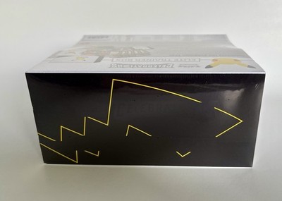 Pokémon TCG: 25th Anniversary Celebrations Elite Trainer Box (2021