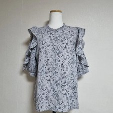 Flower Pattern Frill Short-Sleeve Blouse