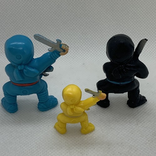 Vintage Ninja Figures Figurines Toys (3) Plastic 2" Tall Action Play China - Picture 3 of 7