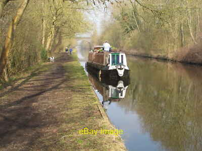 Photo 6x4 Bon Temps Roullez, narrowboat reflected in still water of canal c2016