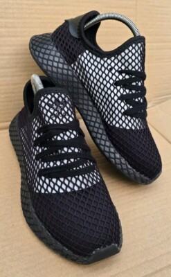 ADIDAS DEERUPT SNEAKER GRÖßE UK 5,5 SCHWARZ-WEISS REFLEKTIEREND TOP ZUSTAND