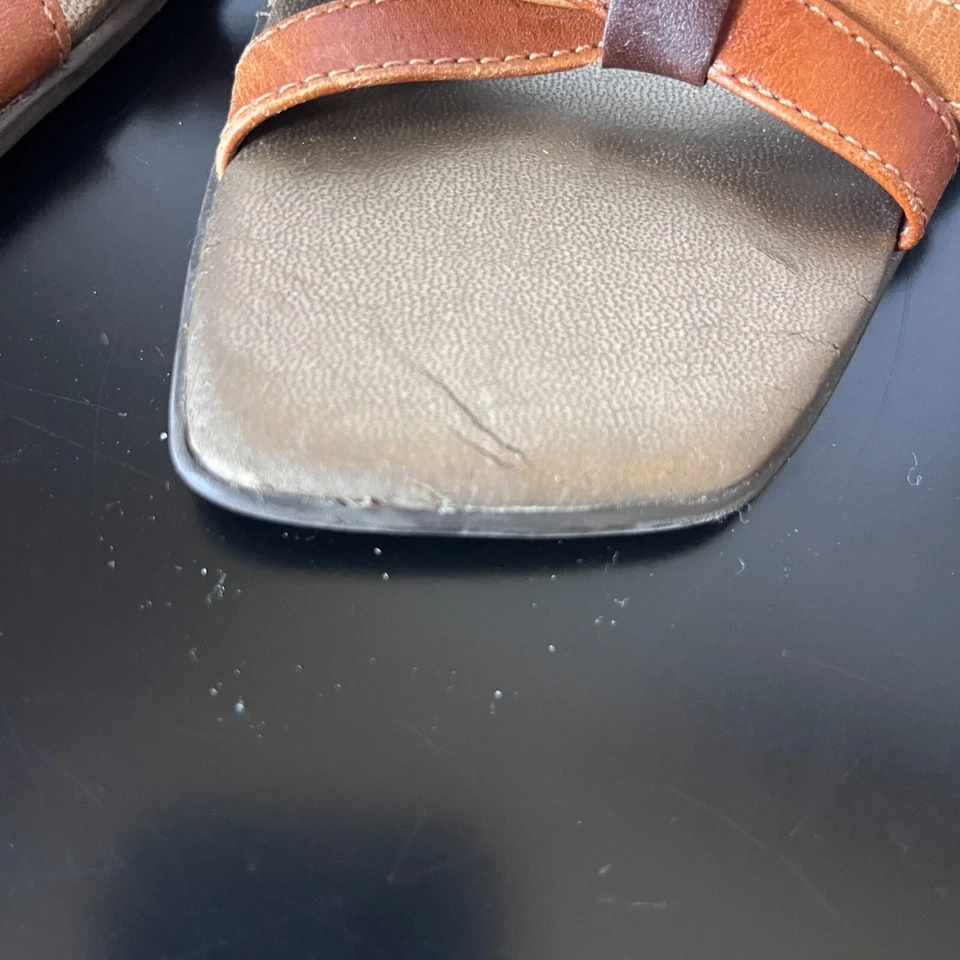 Сандалии на каблуке Danelle Y2K коричневые с ремешками квадратный носок размер 7 М сделано в Бразилии - Изображение 2 из 4