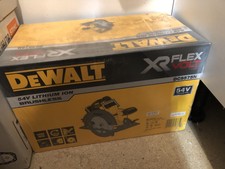 DeWalt DCS575 Flex-volt 54v Circular Saw Body Only  (FAST UK POSTAGE) BRAND NEW