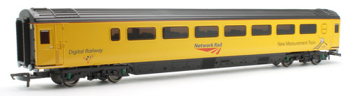Hornby gebrauchte R4911 Netzwerkschiene Nr. 977993 MK3 Reisebus | Condition: Used