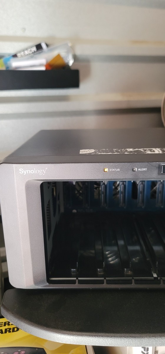 Synology DiskStation DS1813 8 Bay NAS With 4x2gb Drives for