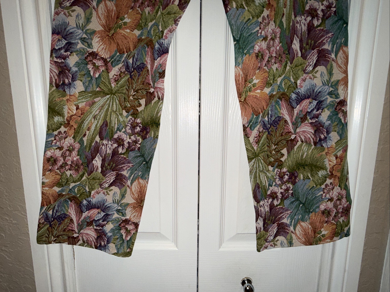 Men’s Boohoo Man Fixed Waist Floral Tapestry Trouser 30R