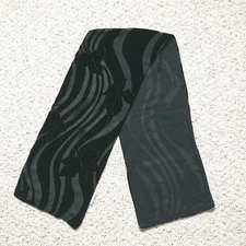 V Fraas The Scarf Source Black Leaf Abstract Silk Blend Lined Velvet Burnout