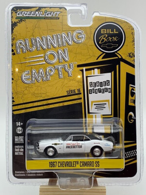 Chevrolet Camaro SS 1967 BILL Book PACESETTER Greenlight 1:64 Limitiert Neu