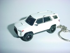 HOT 3D WHITE TOYOTA 4RUNNER CUSTOM KEYCHAIN keyring key BLING 4x4 truck SUV fun