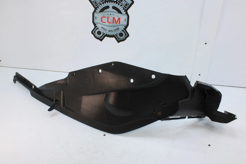 08-20 Arctic Cat F8 Sno Pro lado izquierdo inferior vientre negro 4706-073 Foto 4 de 4