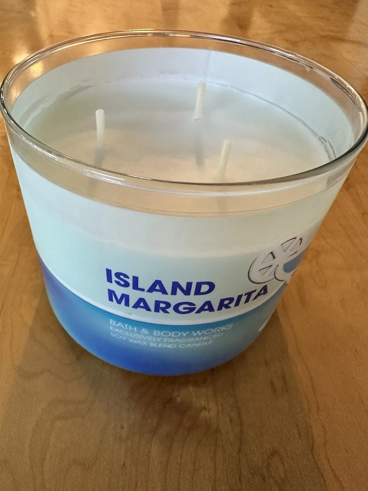 New Bath & Body Works 3-Wick Scented Candle - Island Margarita No Box - Image 2 of 3