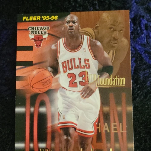 Fleer 1995-96 Team Foundation Michael Jordan Chicago Bulls #323 Basketball Card