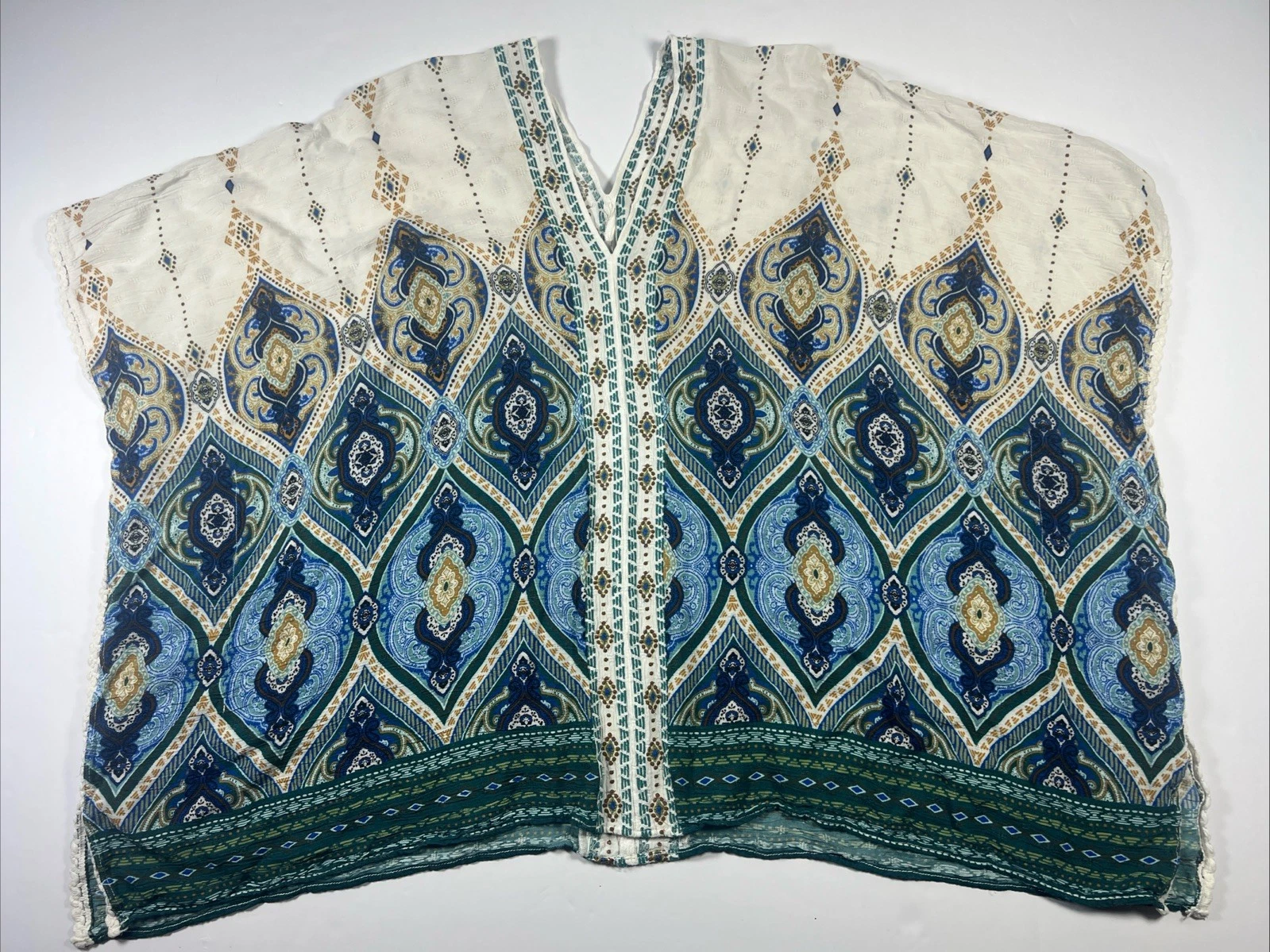 Chico's PONCHO Blouse Size S/M Ivory Blue Green Crocheted Border Lightweight