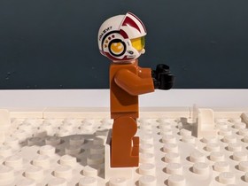 LEGO Star Wars Episode 7 Resistance X-wing Pilot Minifigure 75102 SW0659