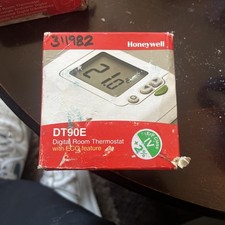 Honeywell DT90E1012 2-Wire Digital Room Thermostat