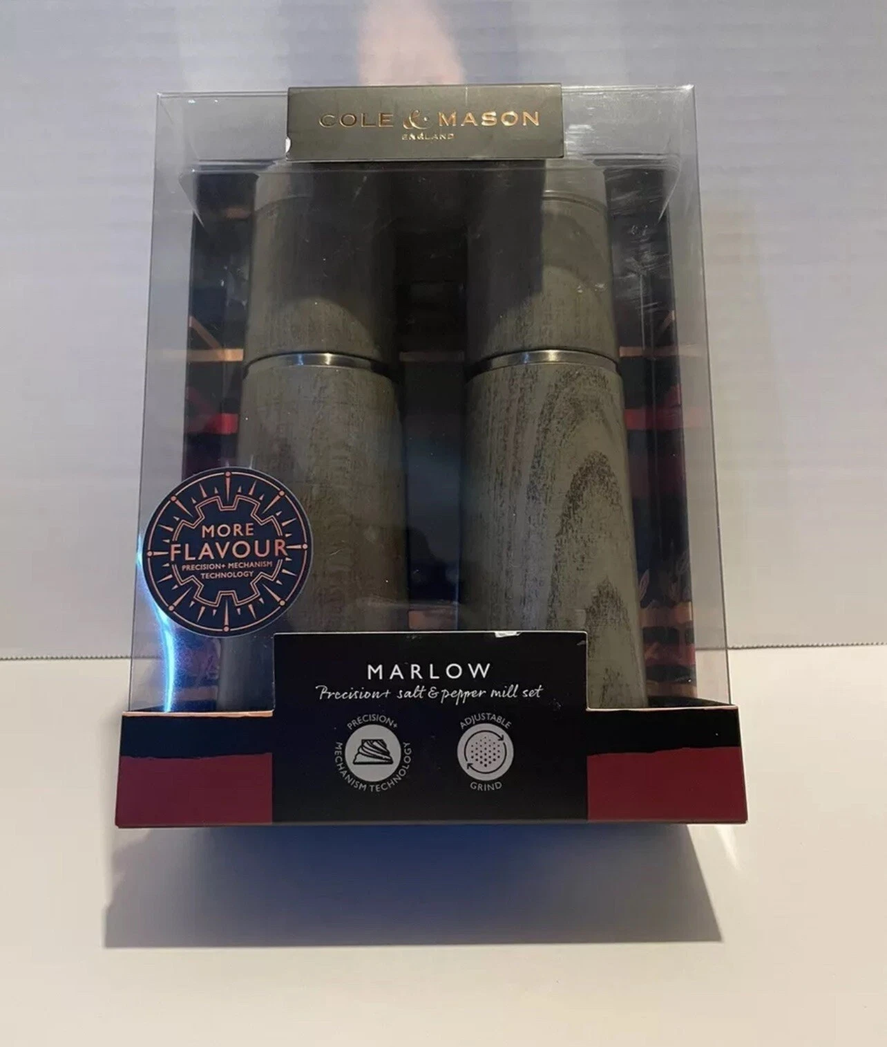COLE & MASON Marlow Adjustable Refillable Wood Mill Salt & Pepper Grinder Set
Opens in a new window 