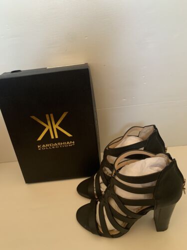 Kardashian Kollection Shoes Black Heels Skyler Size 40  - Picture 1 of 4