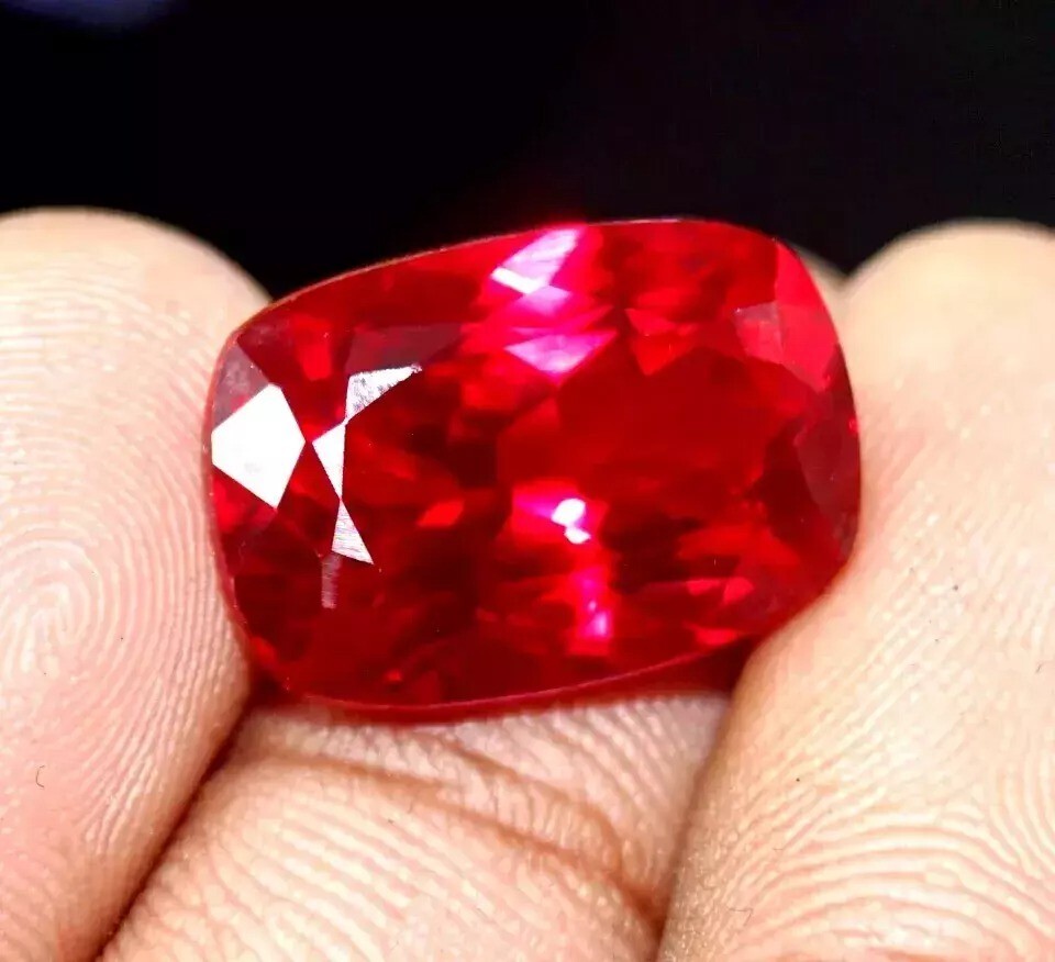 Blood Ruby 24.5 Ct Natural Certified BURMA Pigeon Blood Red Ruby Cushion Cut Loose ...