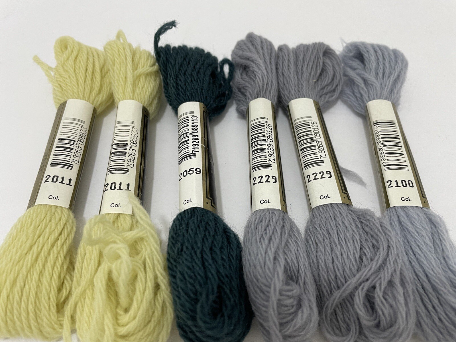 Anchor Orchidee Zephirwolle Wool Laine  6 Skeins Needle Work