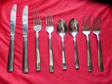 Two 4 Piece Place Settings - Reed & Barton Heritage Mint Stainless in "Regent"