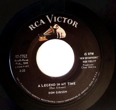 DON GIBSON   FAR FAR AWAY / A LEGEND IN MY TIME - RCA VICTOR  VINYL 45 82-93
