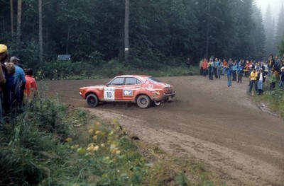 Harry Kallstrom Claes Billstam Datsun 160J 1000 Lakes Rally August- Old Photo 4